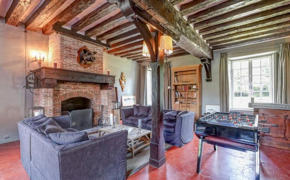 Le Manoir De Villefermoy Les Ecrennes Exteriör bild
