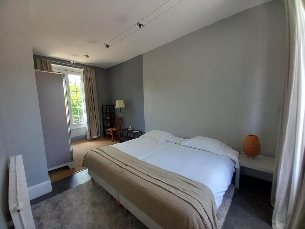 Le Manoir De Villefermoy Les Ecrennes Exteriör bild